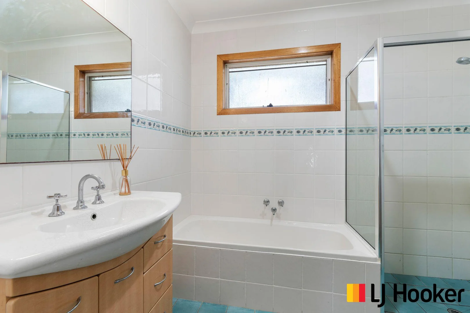 Additional image 14 of 6 Myamba Parade, Surfside NSW 2536