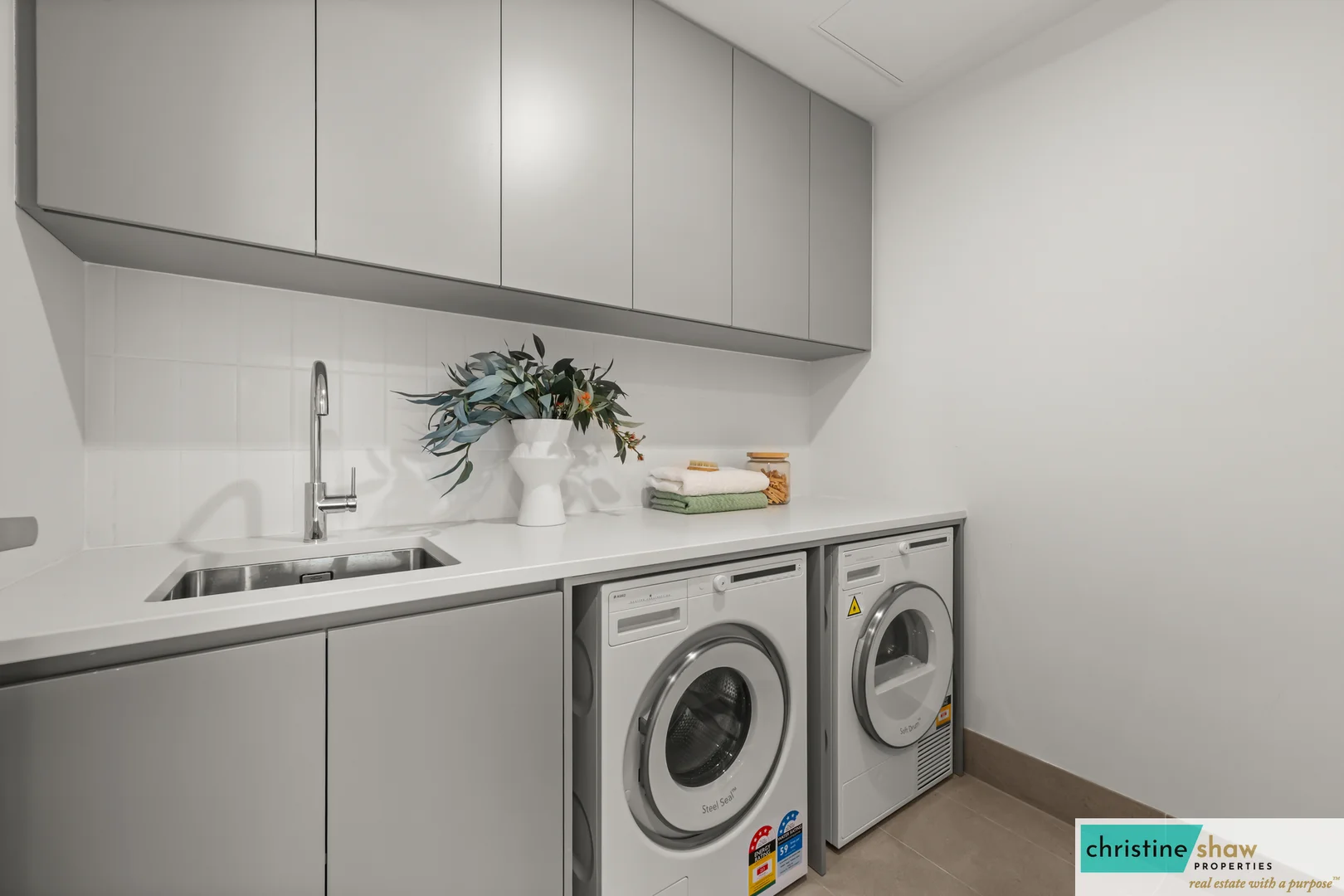 Additional image 28 of 9/2 Lady Nelson Place, Red Hill ACT 2603