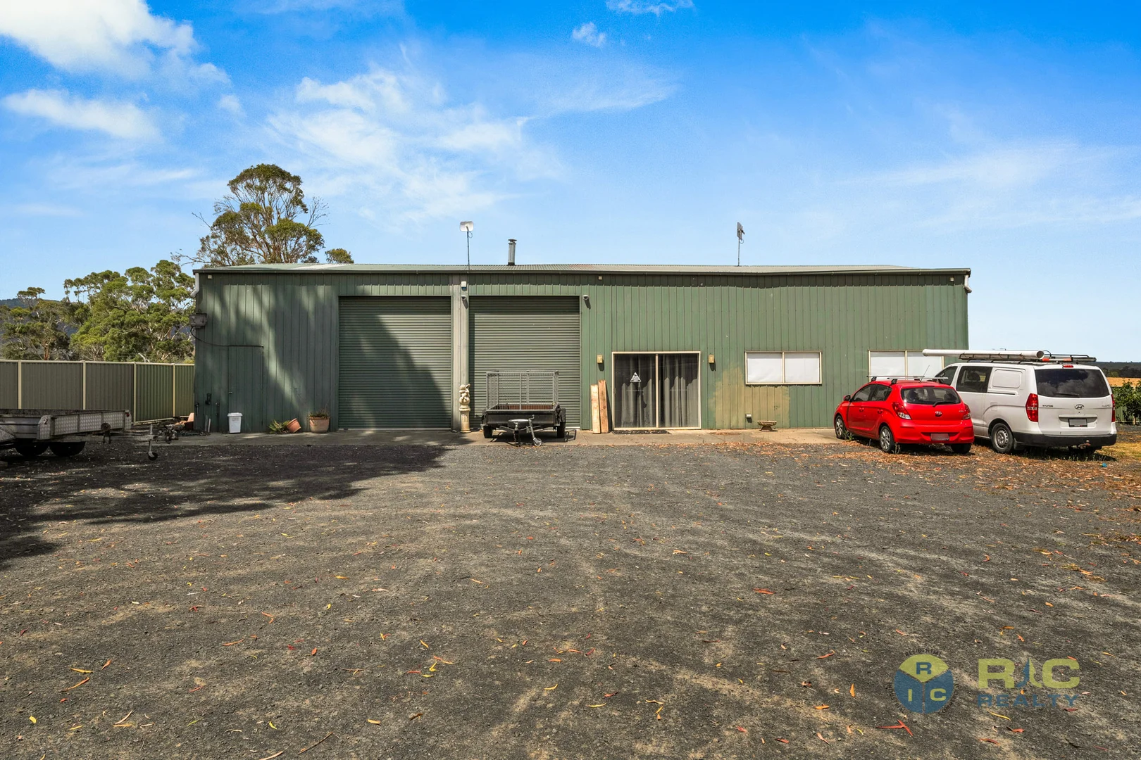 Additional image 39 of 27-29 Canterbury Way, Churchill VIC 3842