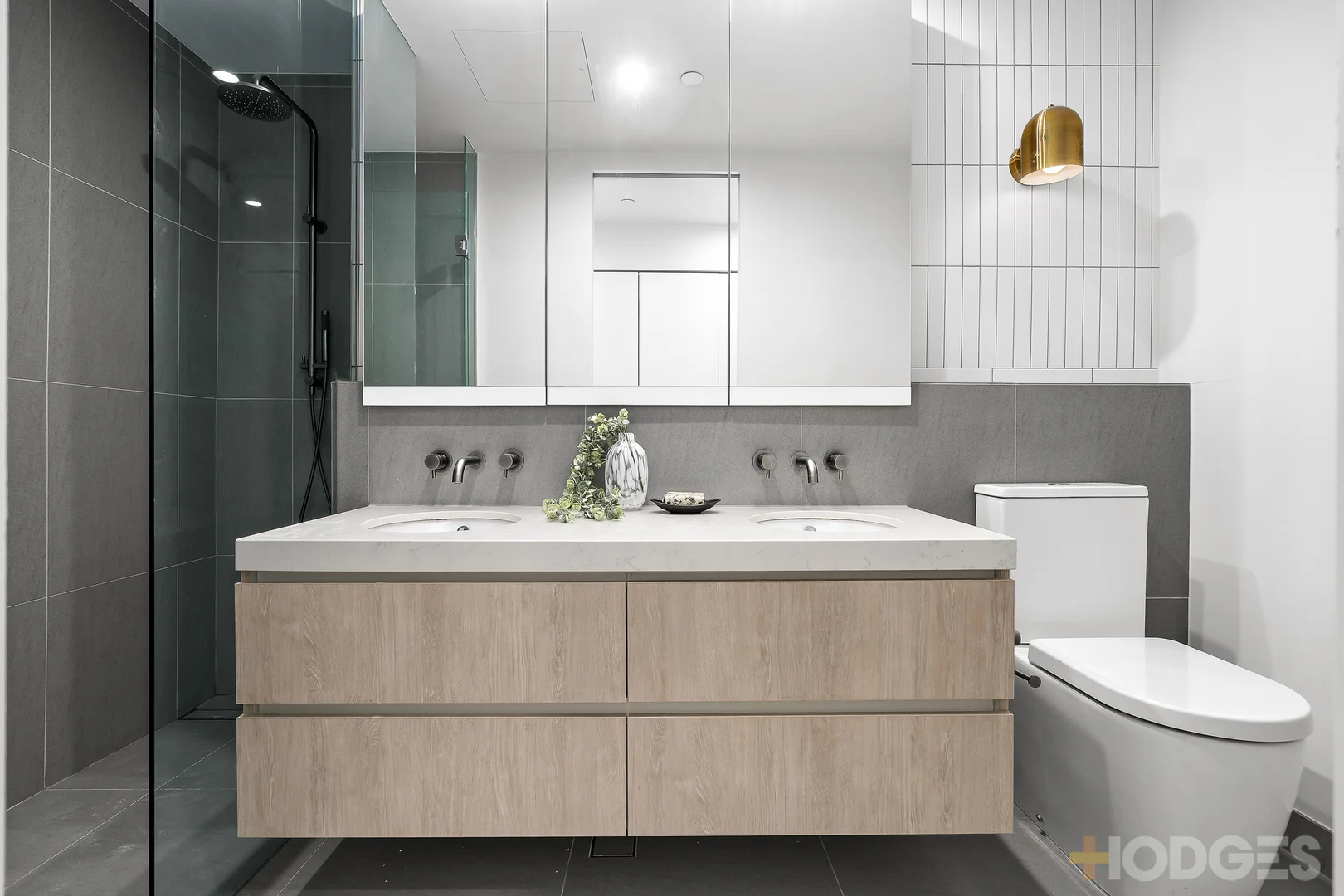 Additional image 10 of 102/293-295 Hampton Street, Hampton VIC 3188