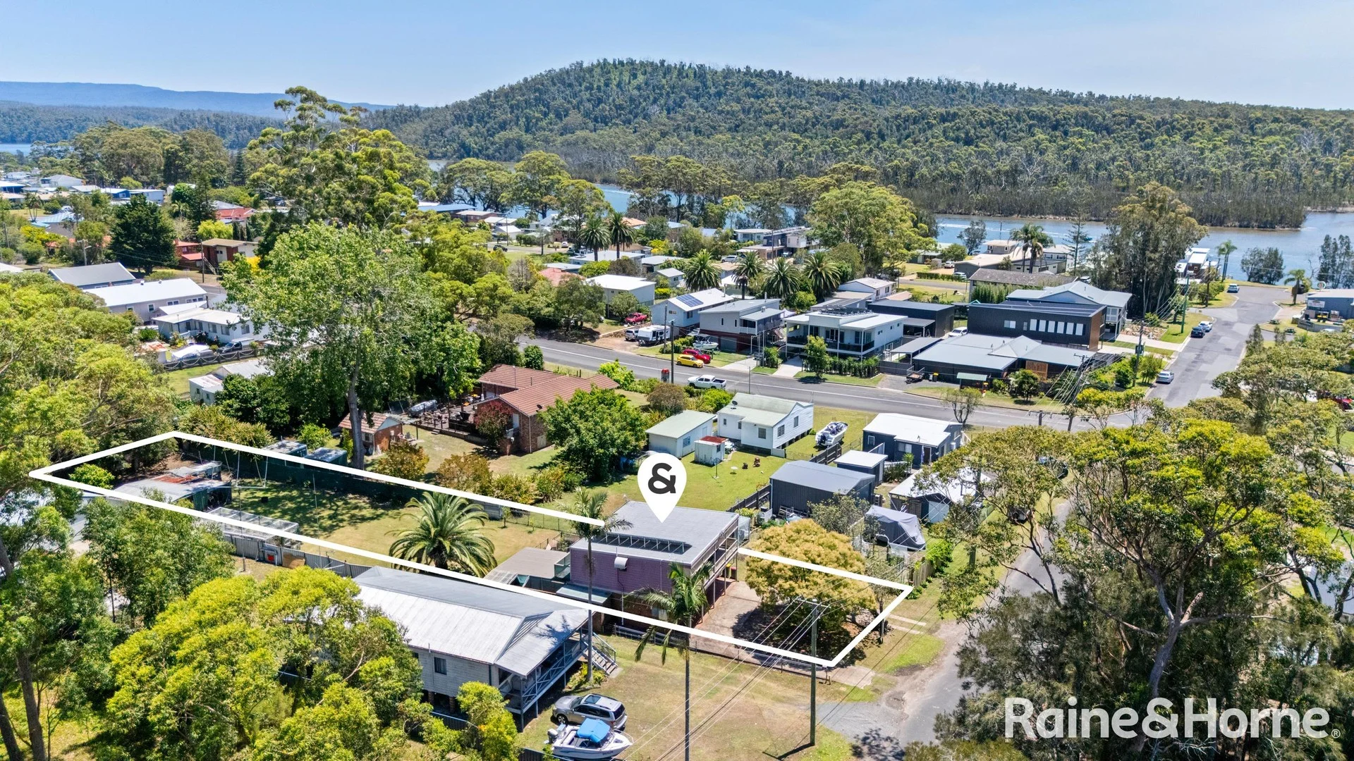 13 Milham Street, Lake Conjola NSW 2539