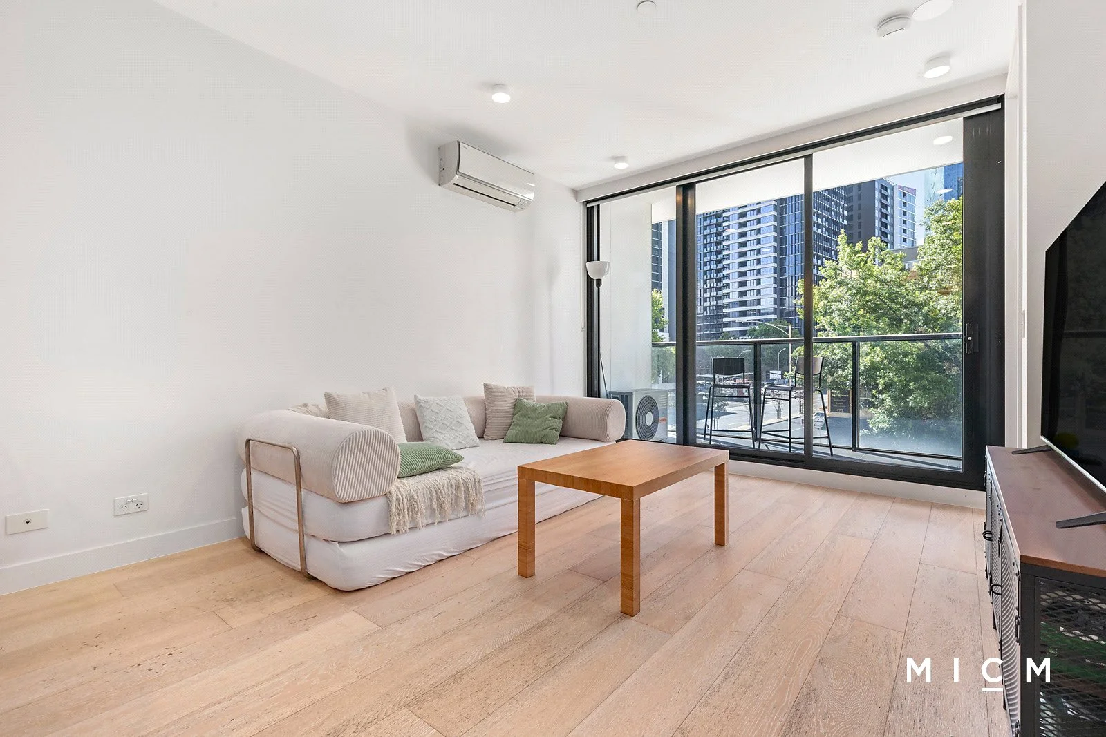 Additional image 3 of 204/162 Rosslyn Street, West Melbourne VIC 3003