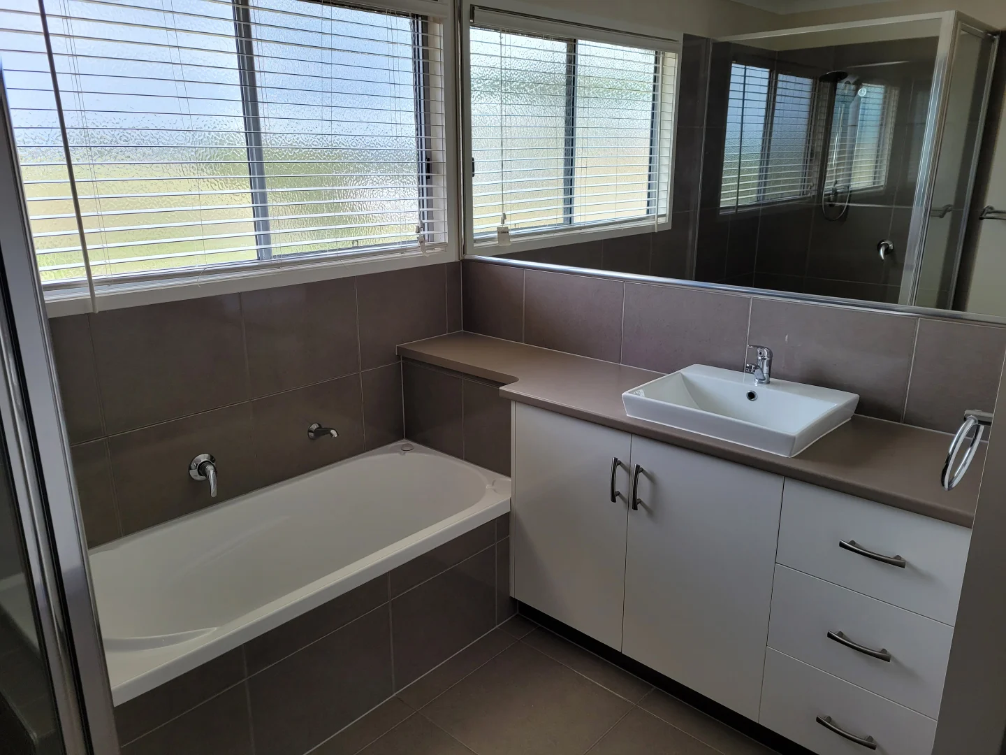 Additional image 6 of 1/70 Banksia Drive, Kingaroy QLD 4610