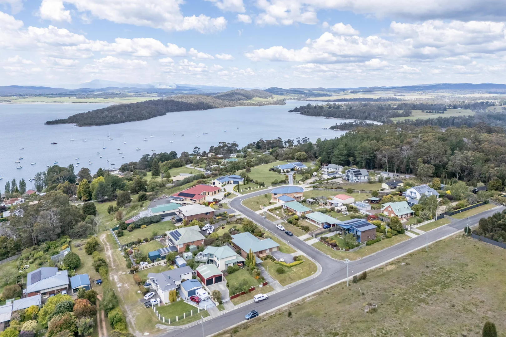 Additional image 31 of 82 Oxford Street, Beauty Point TAS 7270