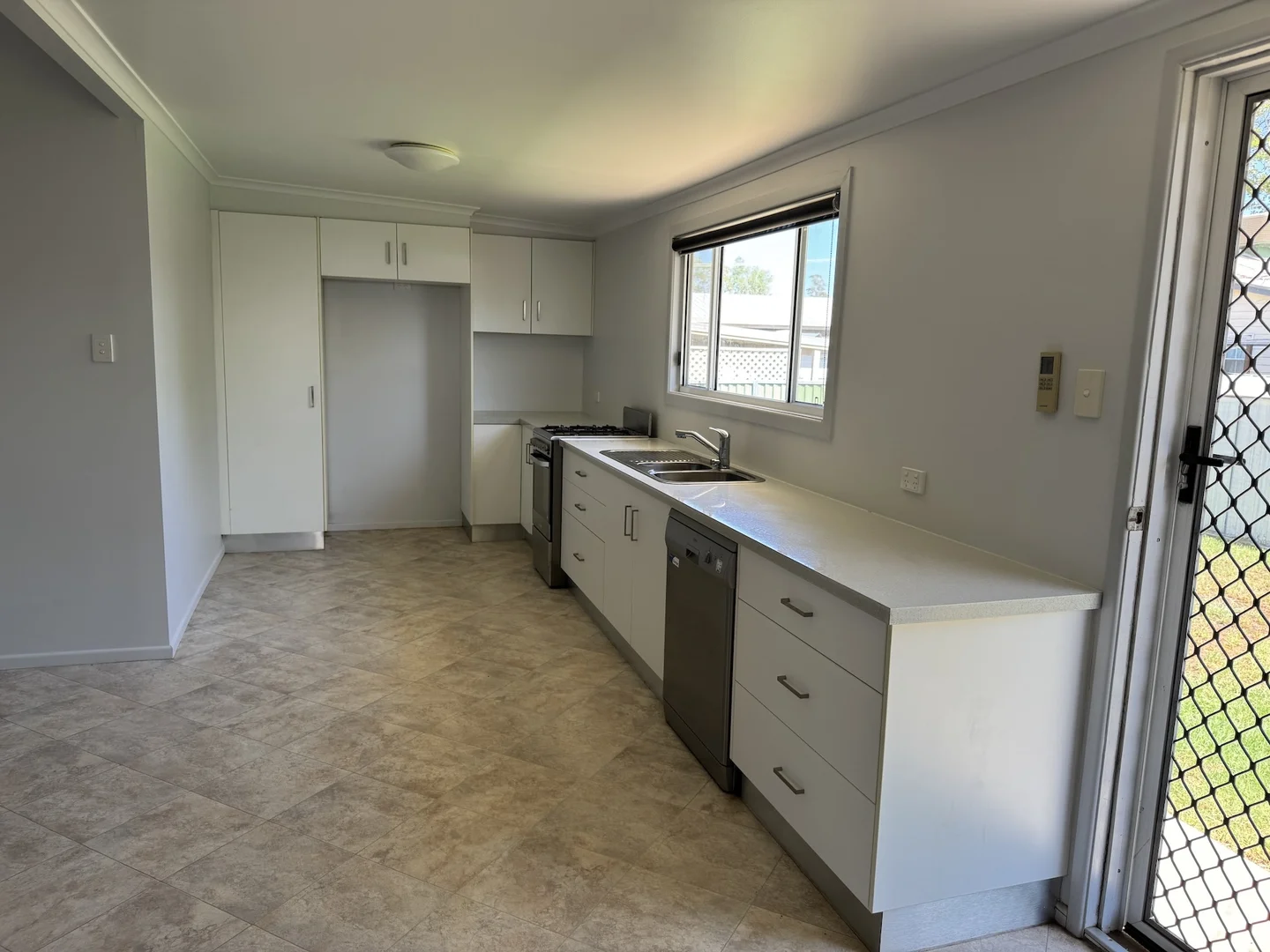 Additional image 3 of 13 Phillip Street, Roma QLD 4455