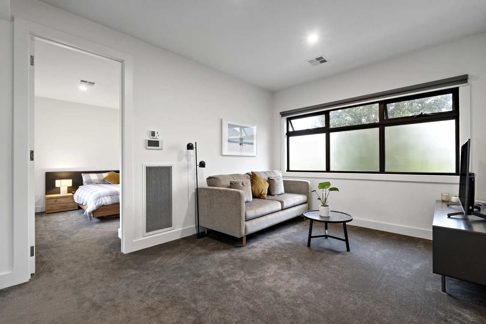 Additional image 6 of 1/4 Garden Road, Camberwell VIC 3124