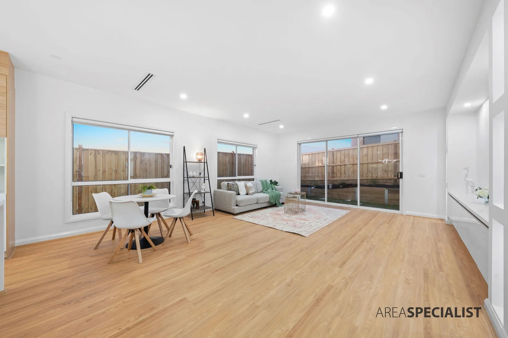 Additional image 11 of 7 Monterey Way, Pakenham VIC 3810