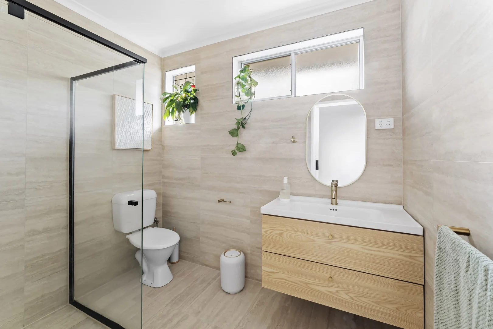 Additional image 11 of 2/262 Waiora Road, Macleod VIC 3085