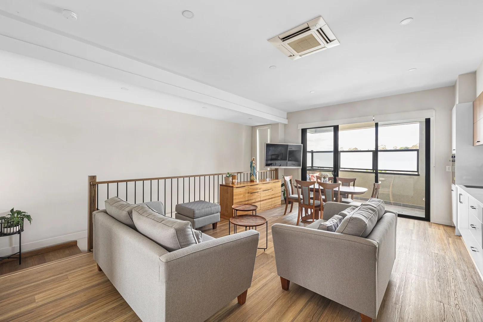 Additional image 3 of Unit 3/2 Hakea Street, Templestowe VIC 3106