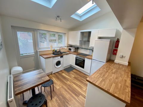 Clinton Court, Nottingham NG1