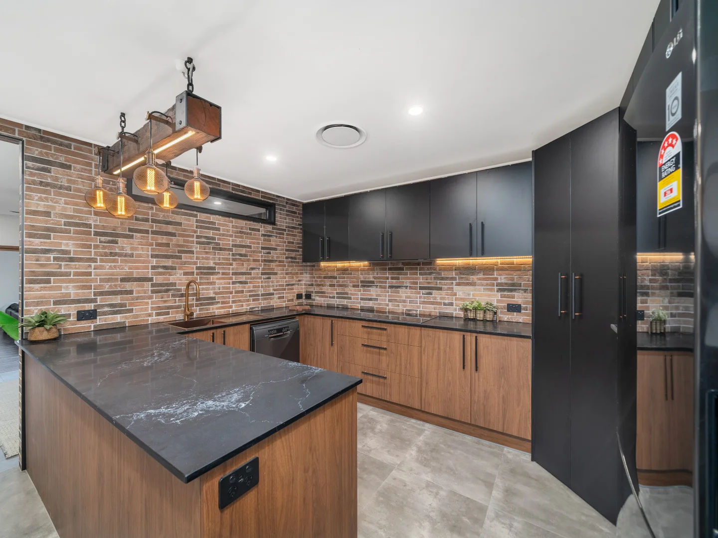 Additional image 8 of 15 Turner Street, Scarborough QLD 4020