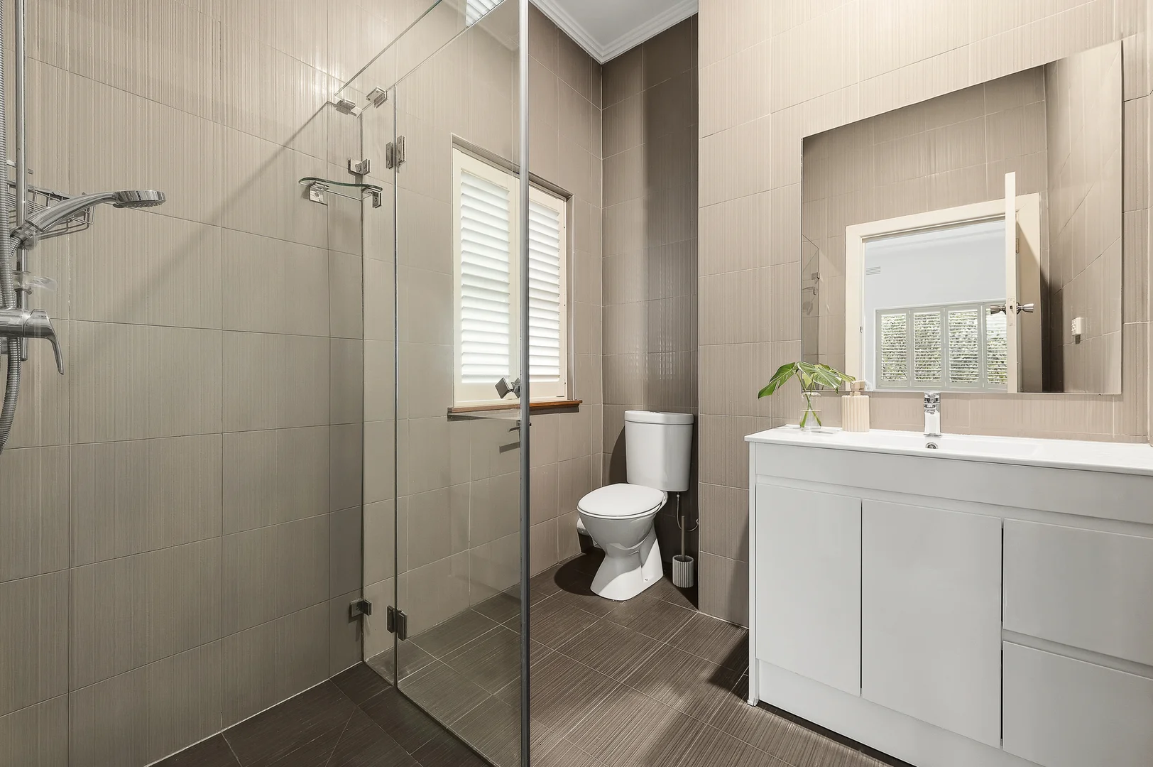 Additional image 10 of 350 Barkers Road, Hawthorn VIC 3122