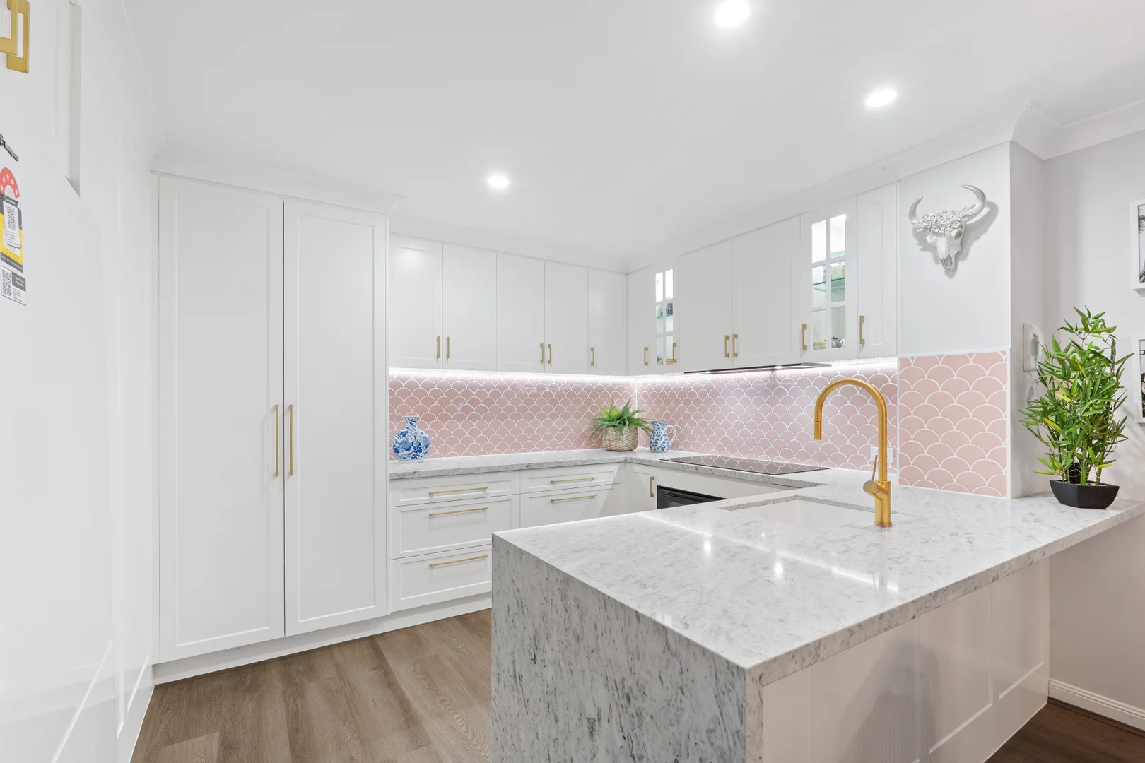 Additional image 9 of 6/Adriana 100 Cotlew Street East, Southport QLD 4215