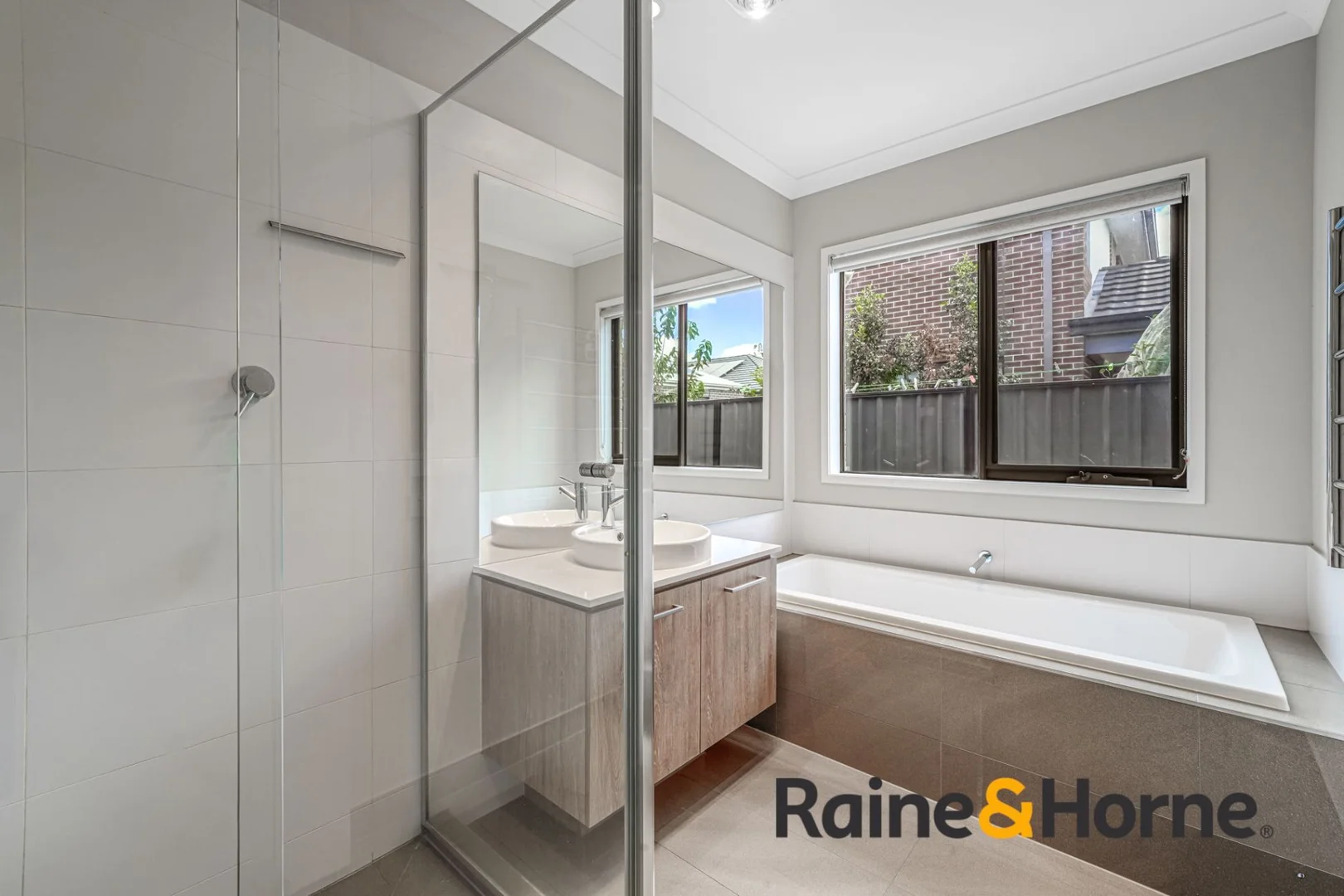 Additional image 14 of 4 Destiny Drive, Cranbourne North VIC 3977