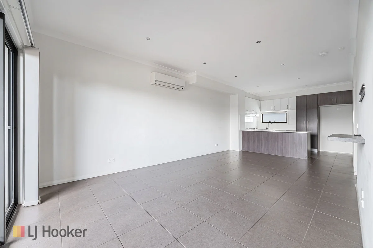 Additional image 4 of 42 Brunswick Crescent, Craigieburn VIC 3064