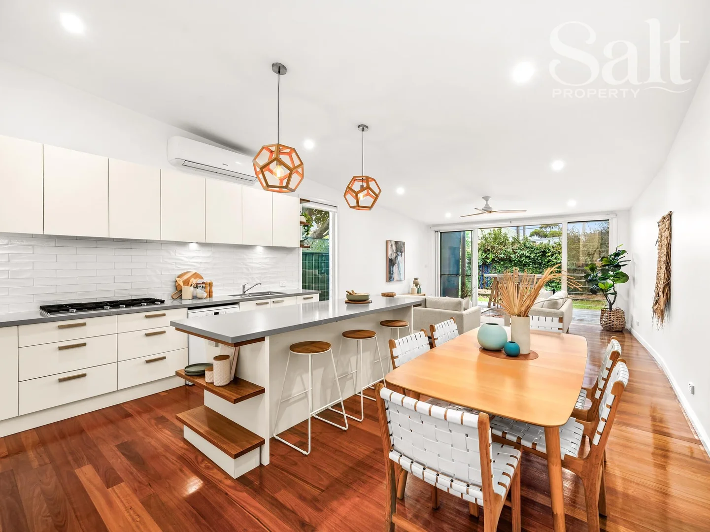 Additional image 3 of 98 Bar Beach Avenue, The Junction NSW 2291