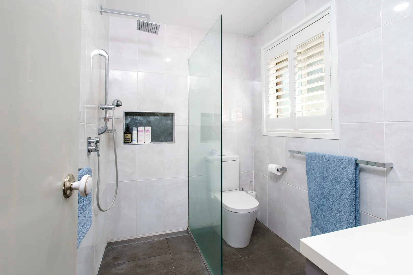 Additional image 7 of 4 Orchard Way, Lavington NSW 2641