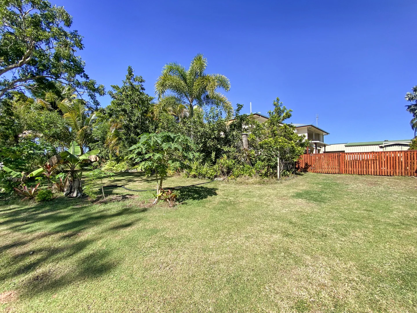 Additional image 33 of 43 Poole Street, Sarina Beach QLD 4737