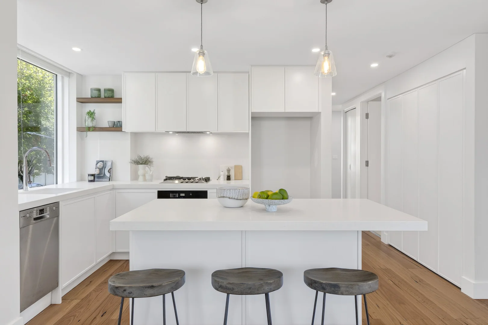 Additional image 5 of 6/1-3 Elamang Avenue, Kirribilli NSW 2061