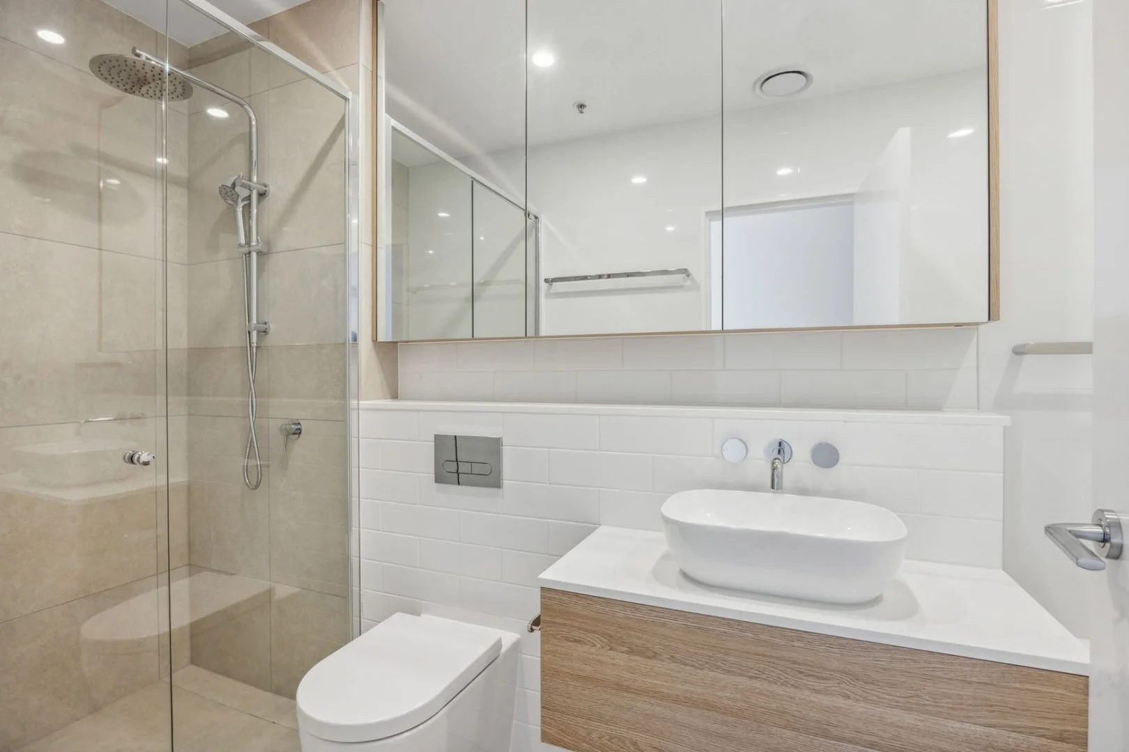 Additional image 9 of 48/17 Captain Cook Cresent, Griffith ACT 2603