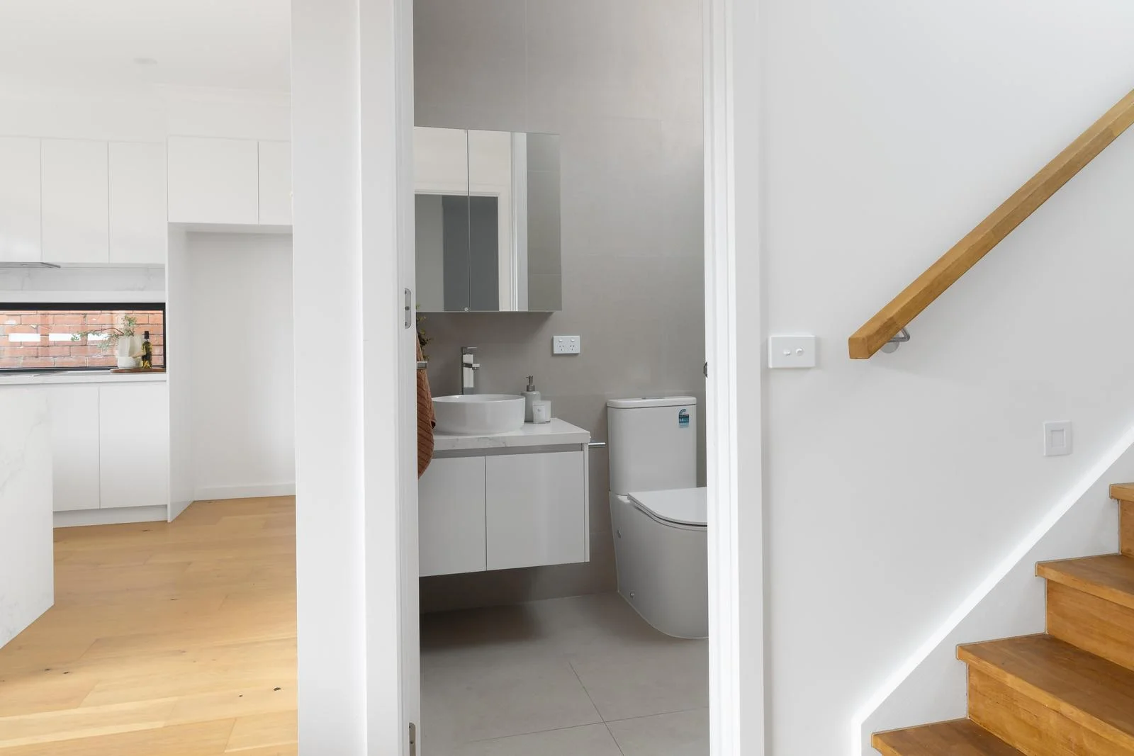 Additional image 14 of 2/30 Oriel Road, Ivanhoe VIC 3079