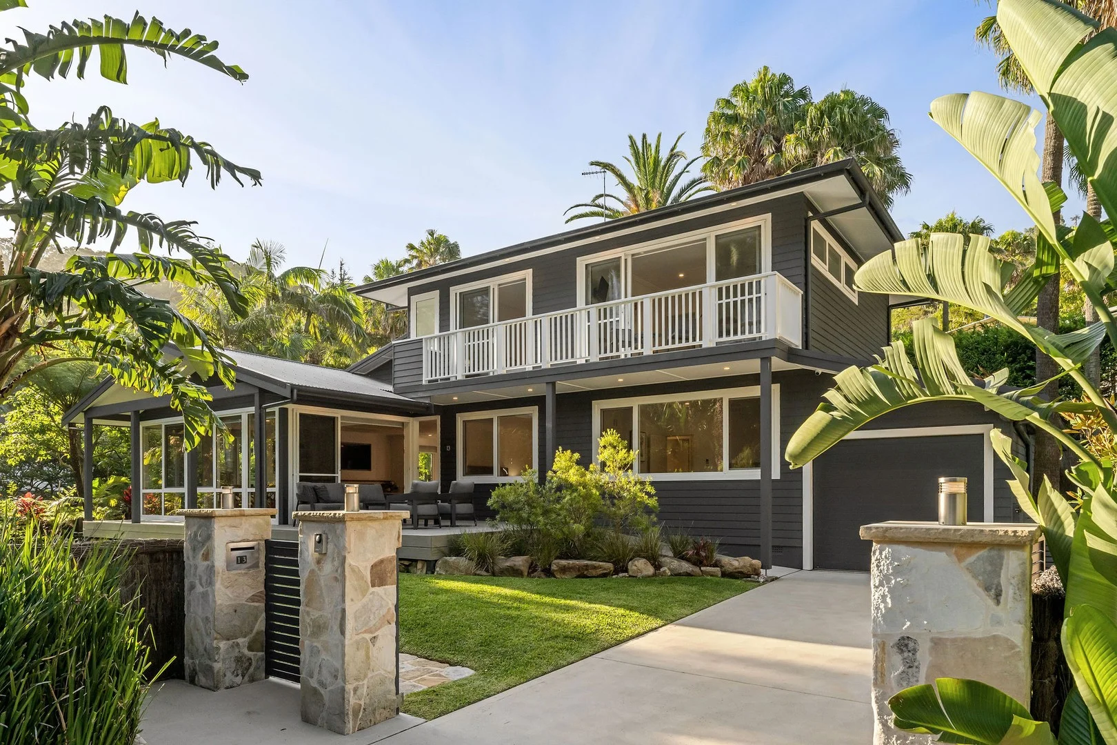 13 The Serpentine, Bilgola Beach NSW 2107