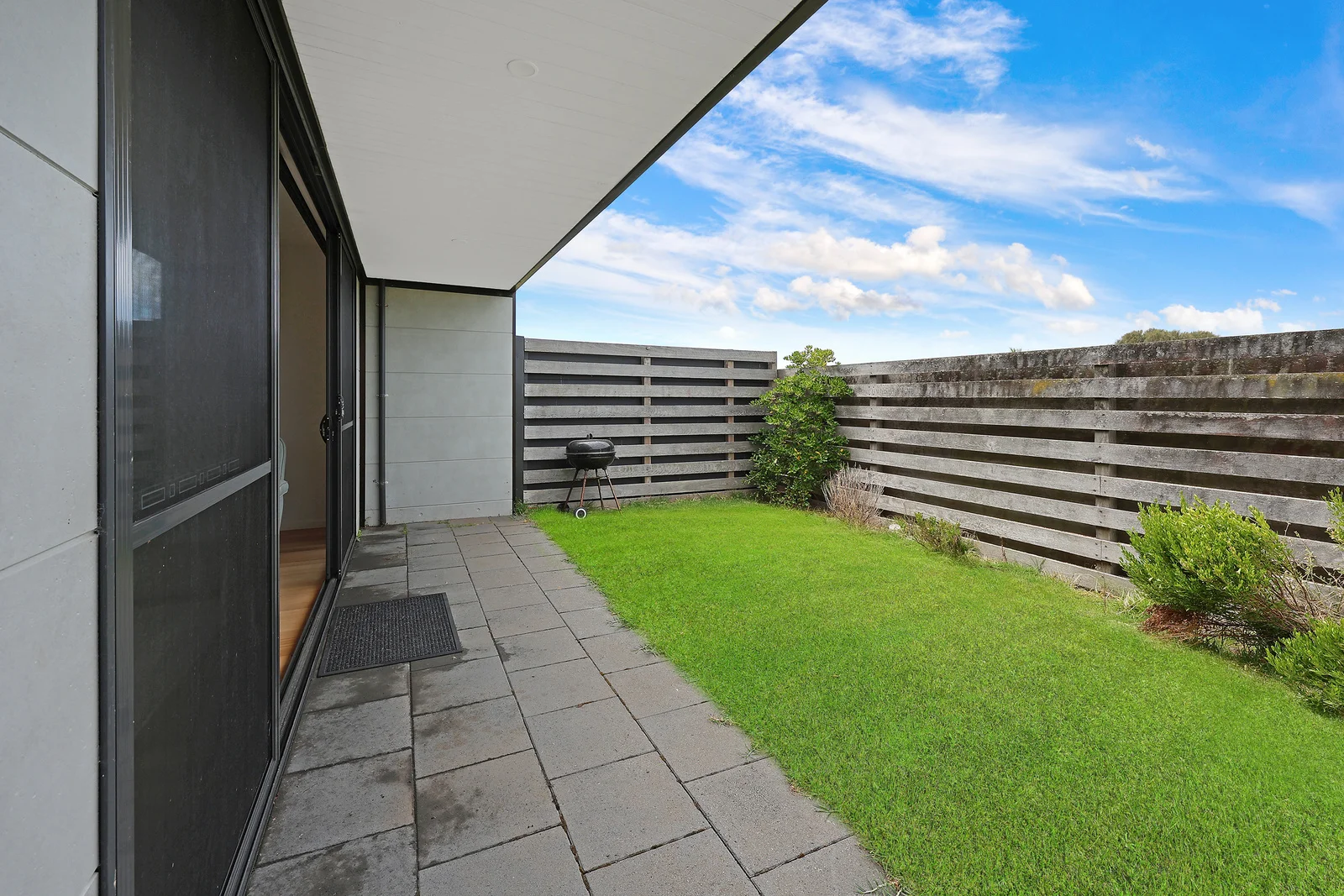 Additional image 8 of 2/5 Martin Laurence Place, Port Fairy VIC 3284