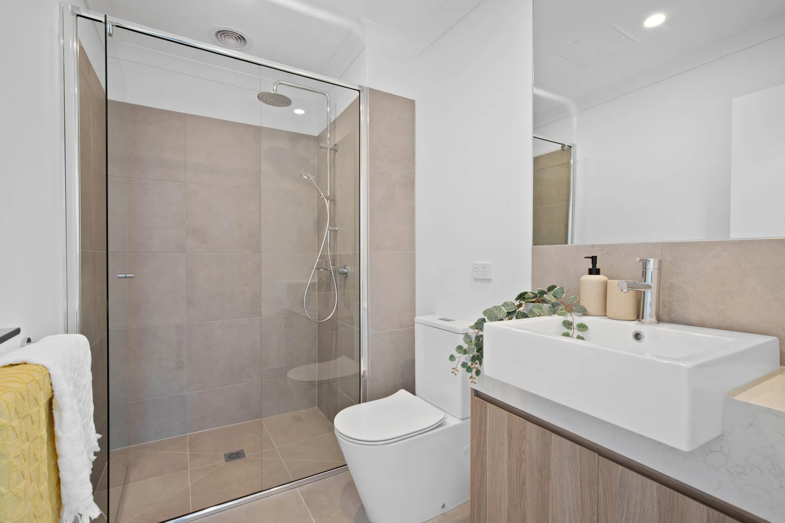 Additional image 11 of 9/4-6 Frankcom Street, Blackburn VIC 3130