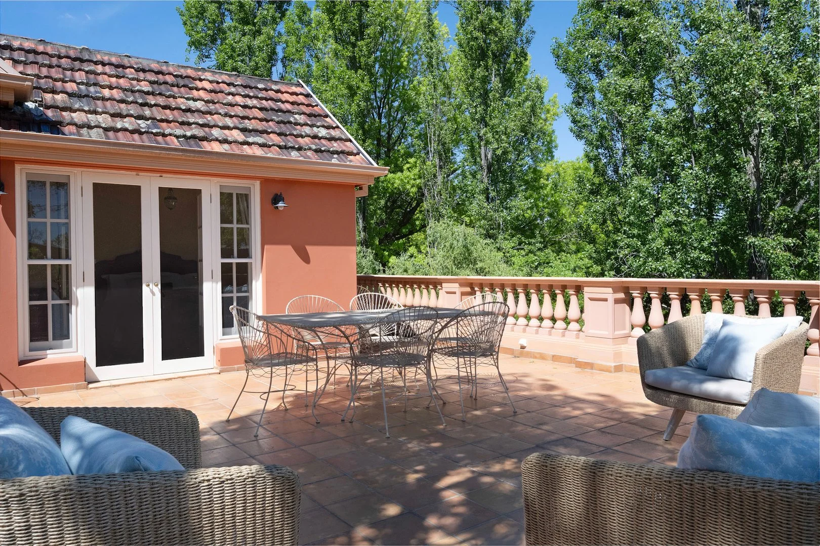 Additional image 6 of 1 Arkana Street, Yarralumla ACT 2600