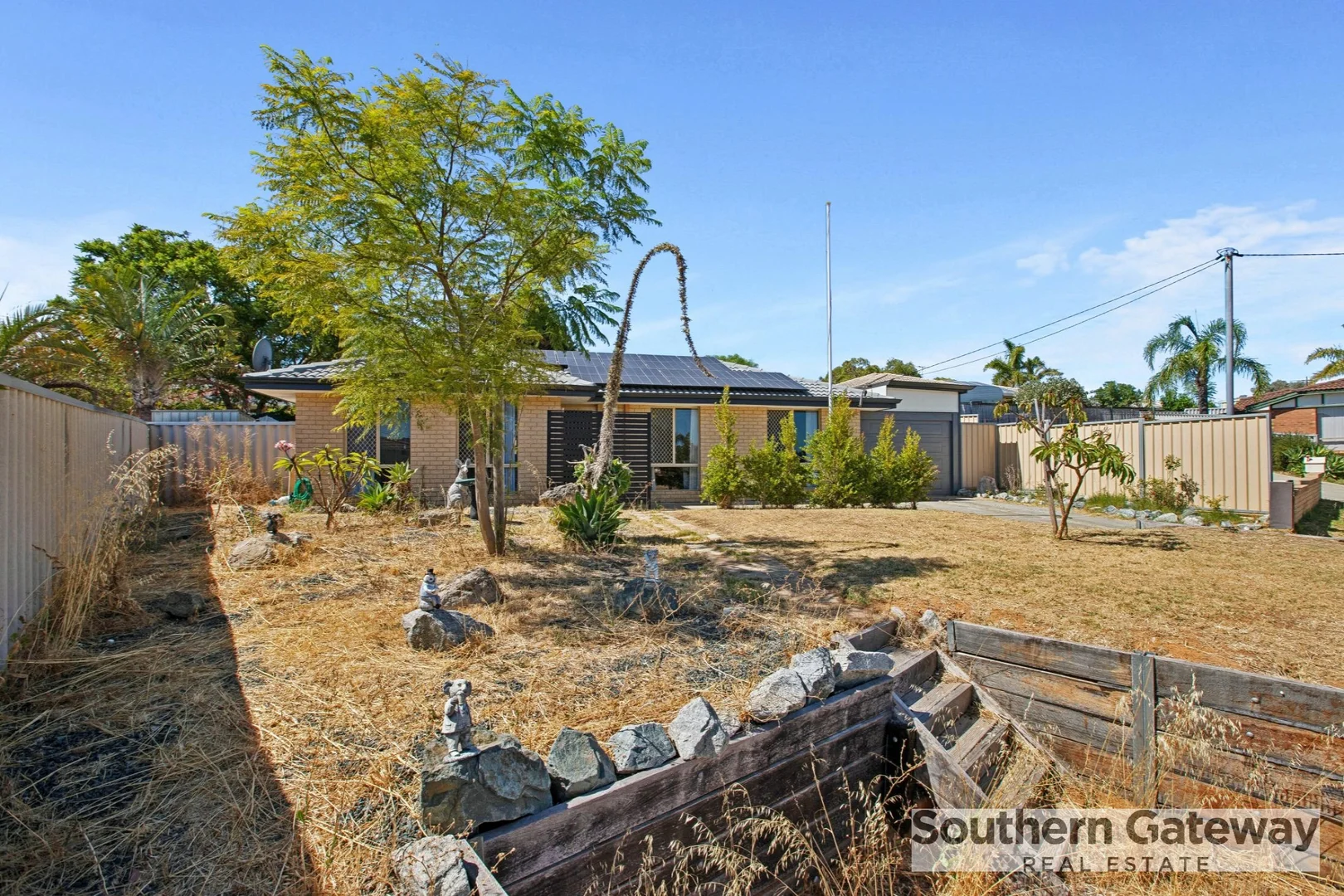 Additional image 2 of 31 Bournan Heights, Parmelia WA 6167