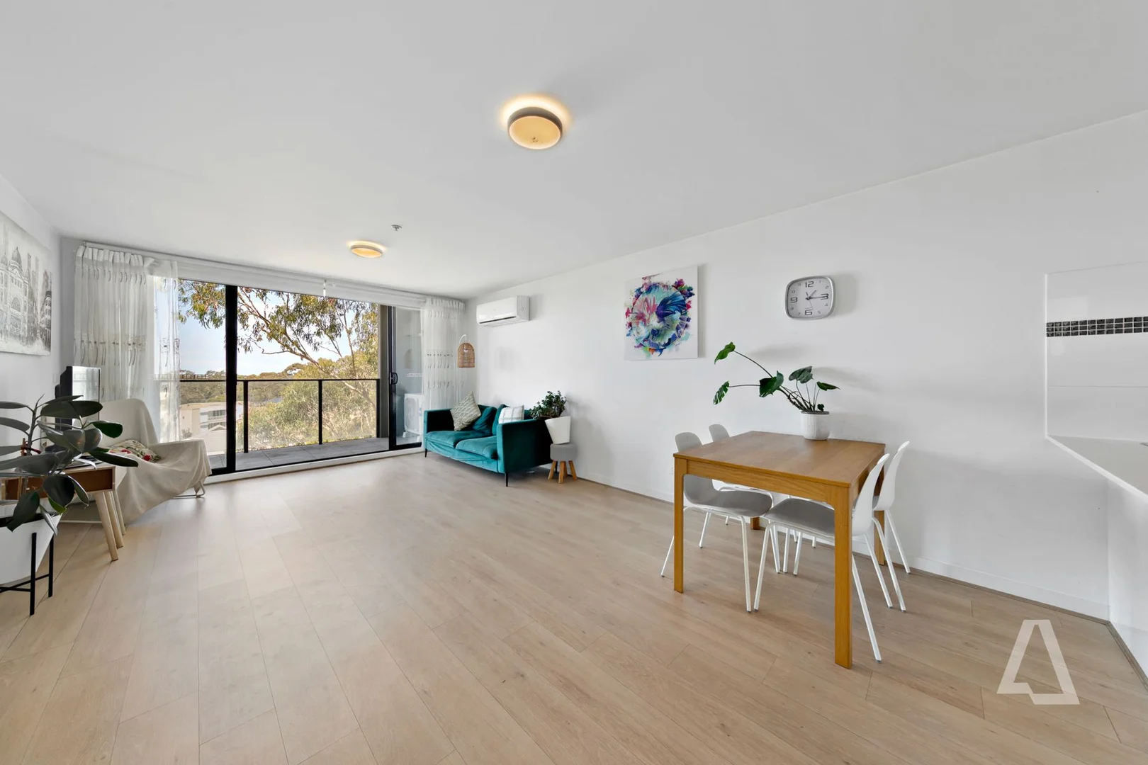 Additional image 7 of 401/117 Durham Road, Sunshine VIC 3020