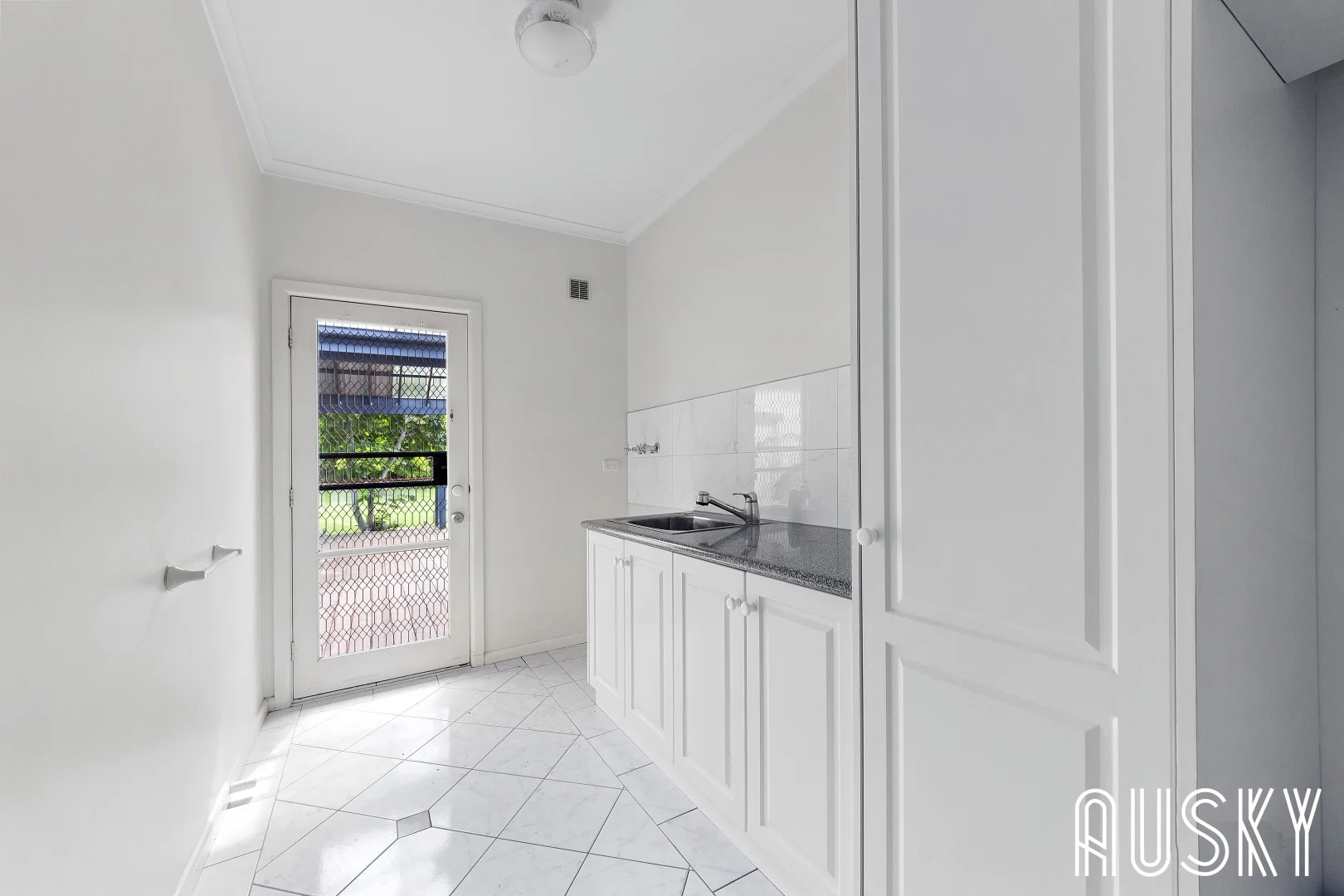 Additional image 15 of 64 Greythorn Road, Balwyn North VIC 3104