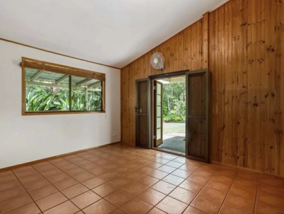 Additional image 12 of Uki NSW 2484