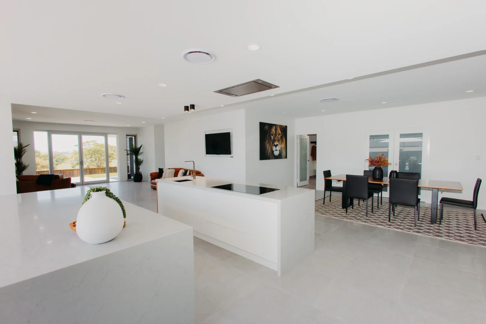 Additional image 6 of 238 Barolin Esplanade, Coral Cove QLD 4670