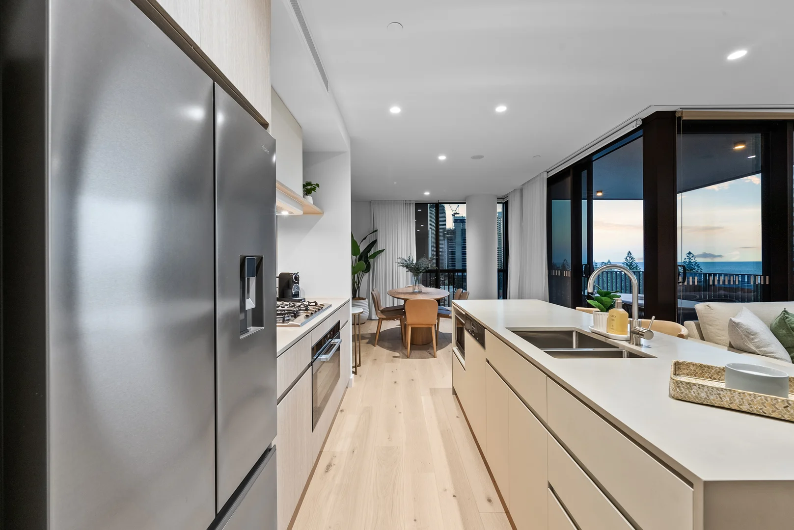 Additional image 6 of 903/7-9 Mermaid Avenue, Mermaid Beach QLD 4218