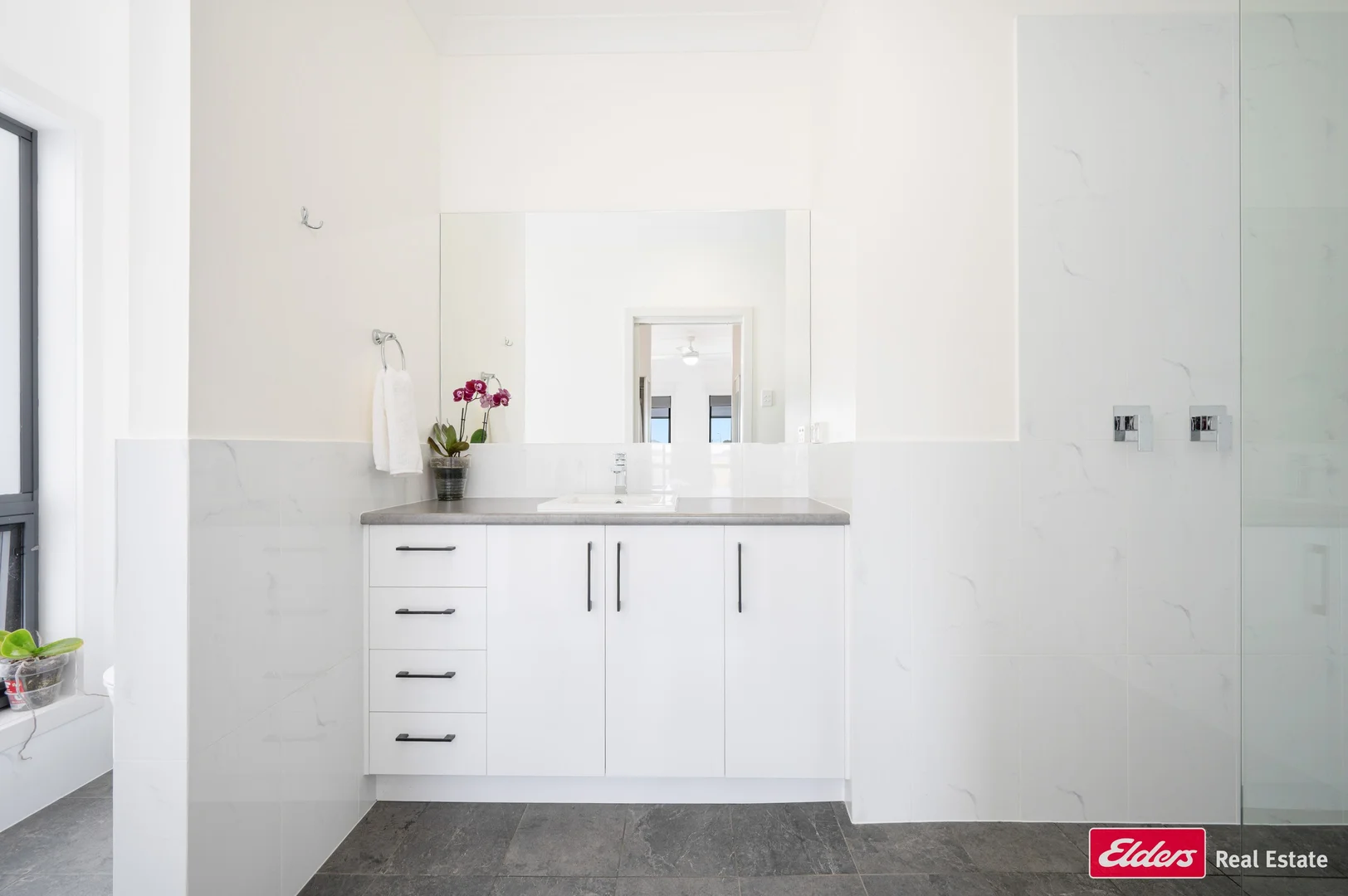 Additional image 11 of 1 Simone Place, Kingston Se SA 5275