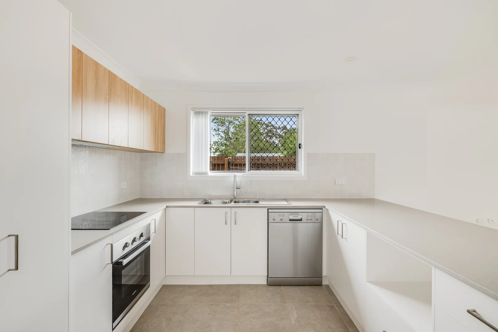 Additional image 13 of 3-6/7 Pottinger Street, Newtown QLD 4350