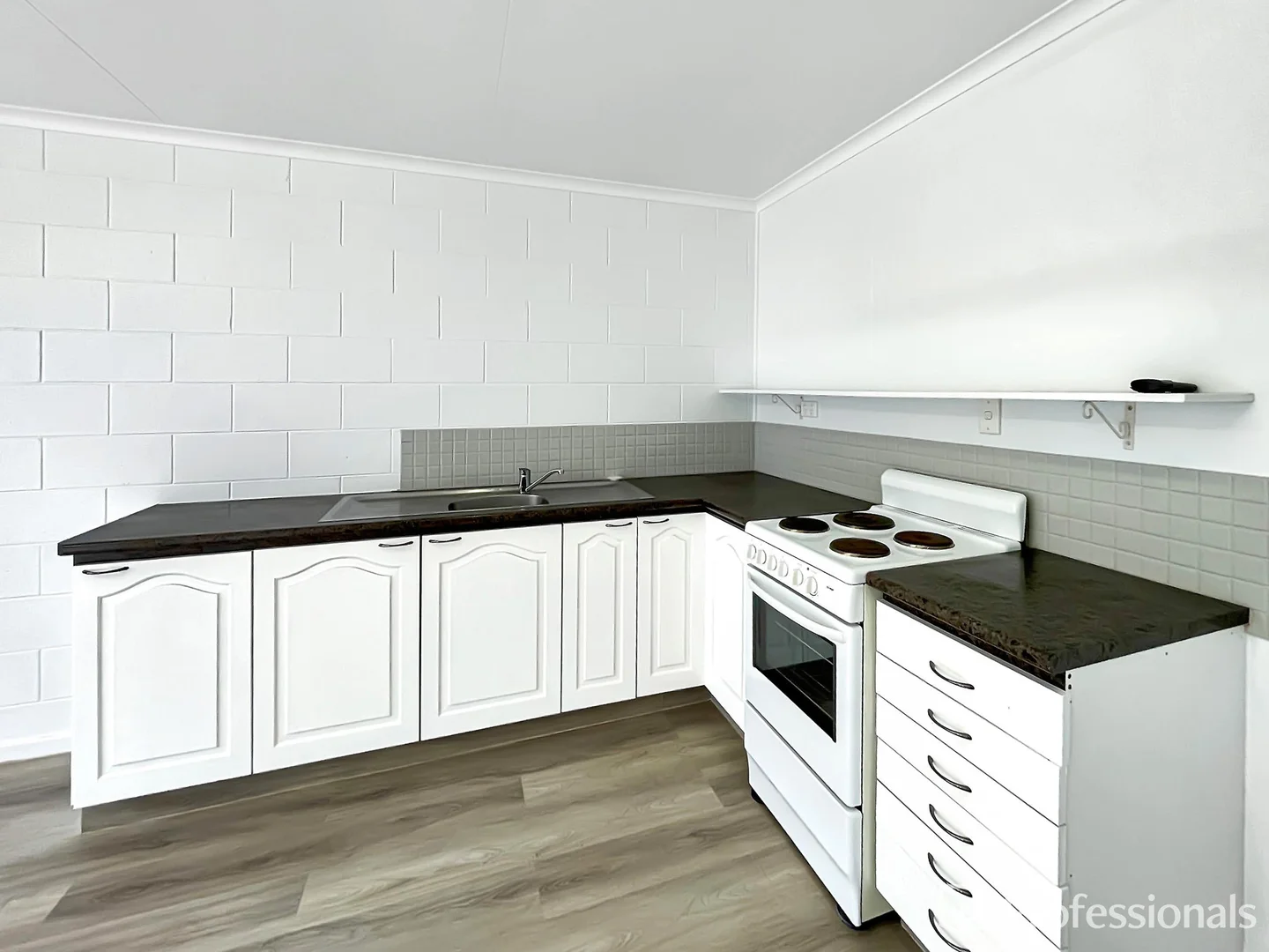 Additional image 12 of 10 Verna Street, Bowen QLD 4805