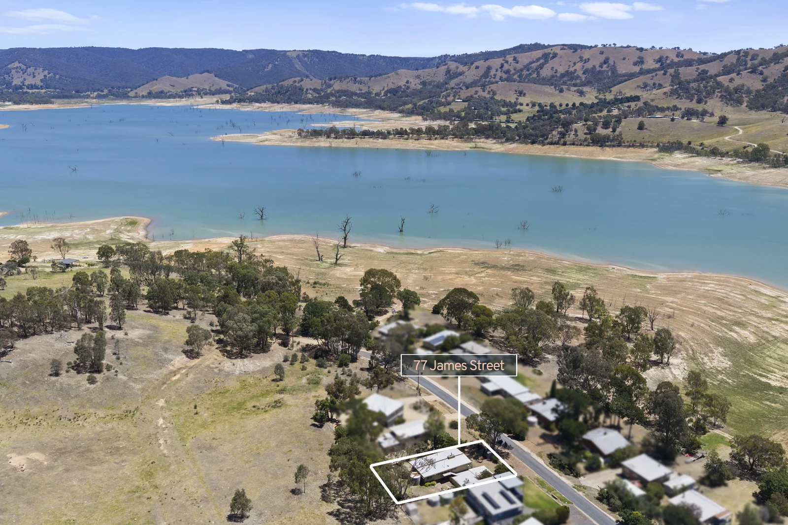 77 James Street, Bonnie Doon VIC 3720