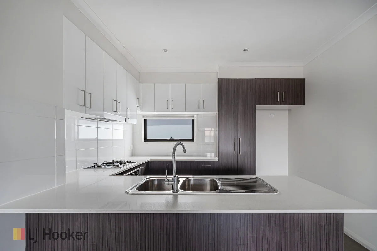 Additional image 7 of 42 Brunswick Crescent, Craigieburn VIC 3064