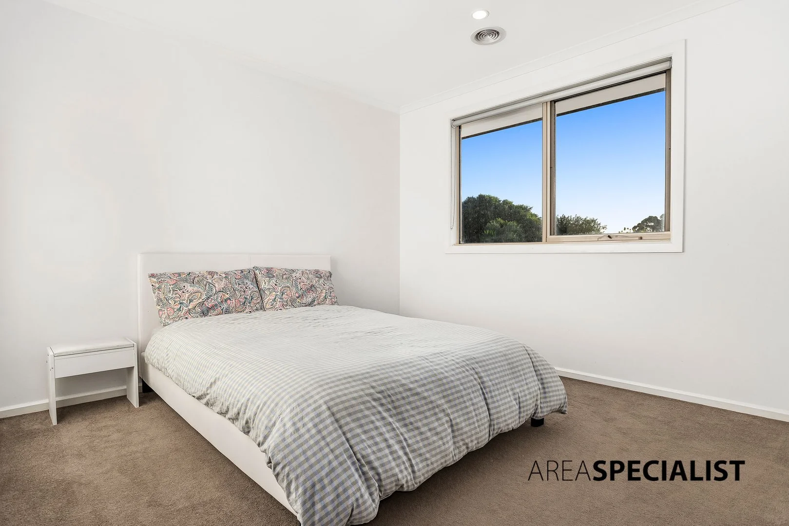 Additional image 8 of 3/7 Redleap Court, Endeavour Hills VIC 3802
