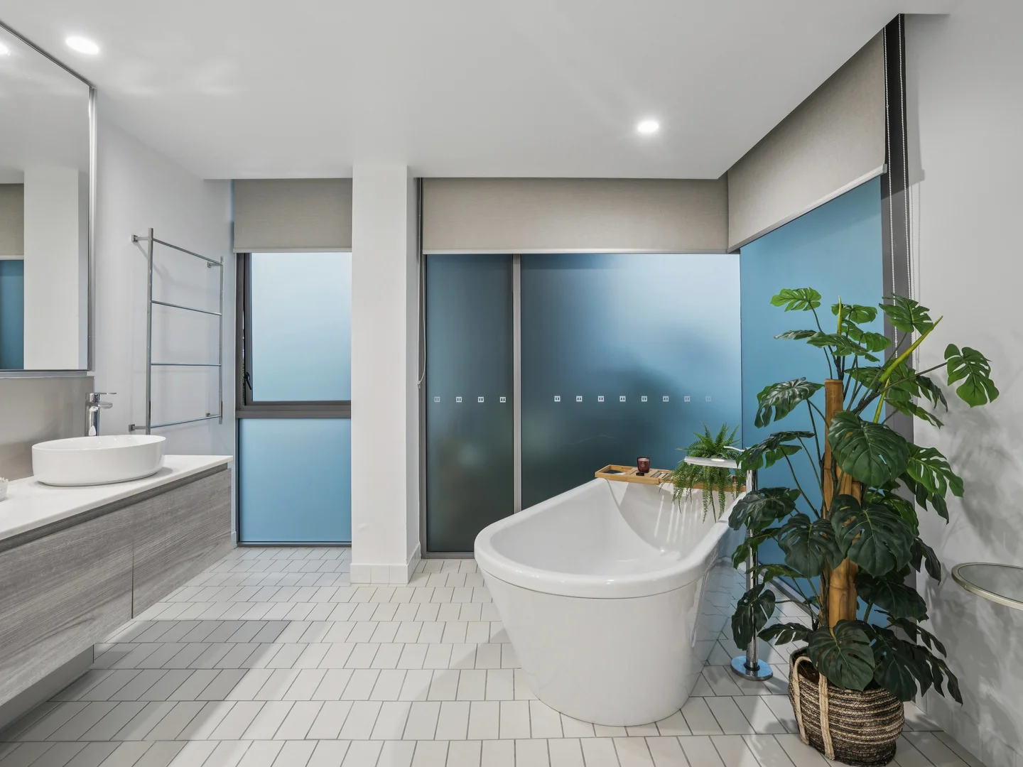 Additional image 17 of 6401 Ephraim Island, Paradise Point QLD 4216