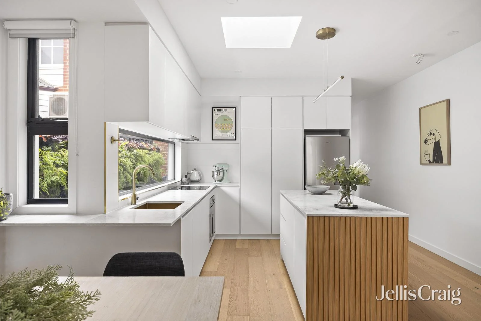 1/2 Crawford Street, Newport VIC 3015