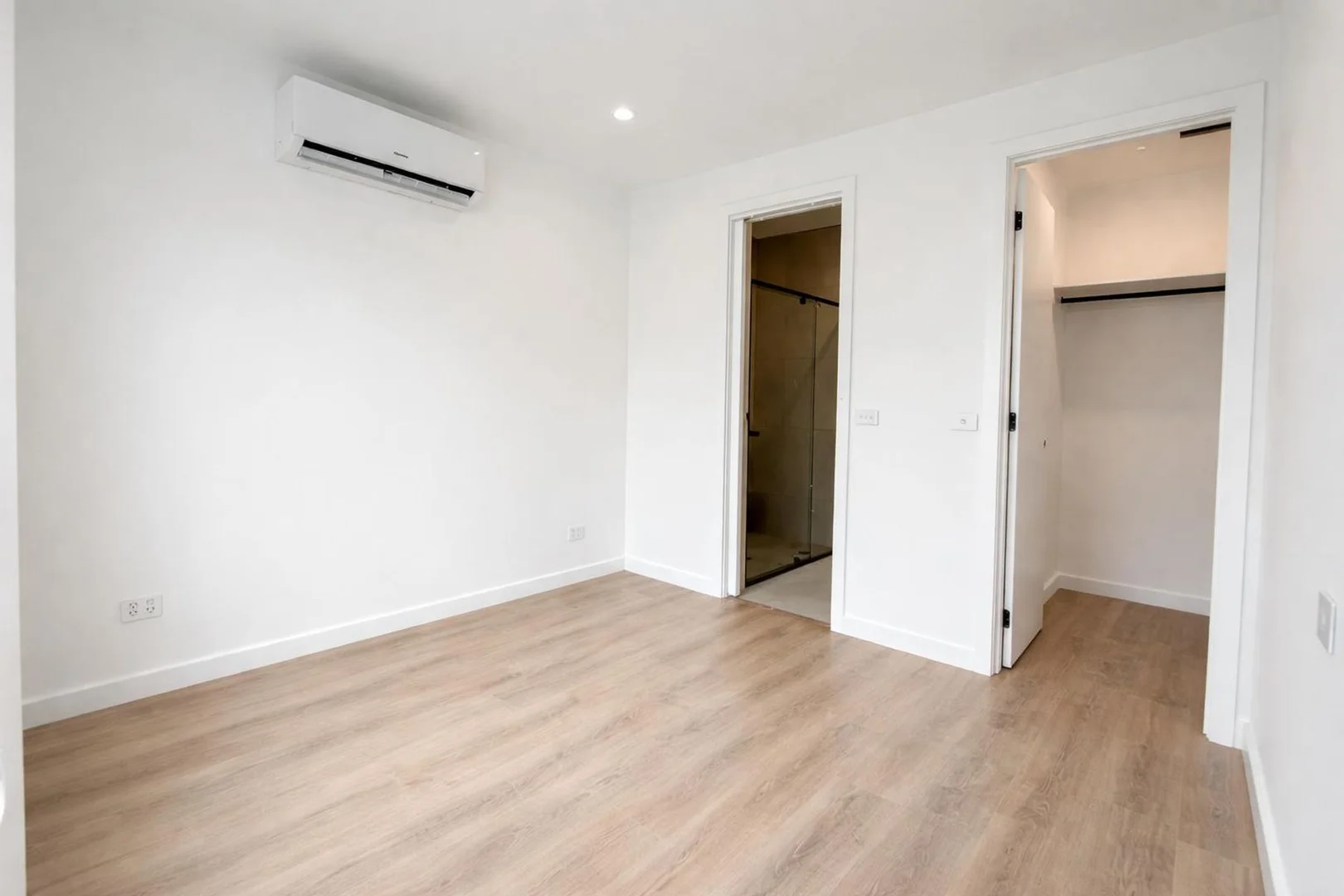 Additional image 5 of 4/33 Nockolds Crescent, Noble Park VIC 3174