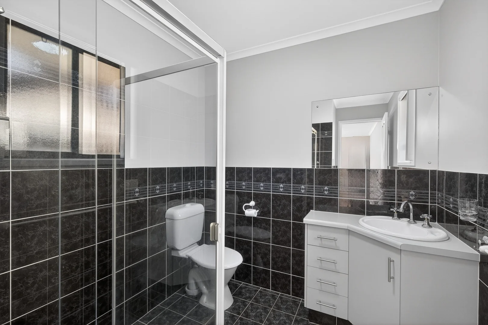 Additional image 17 of 117 Excelsior Parade, Hindmarsh Island SA 5214