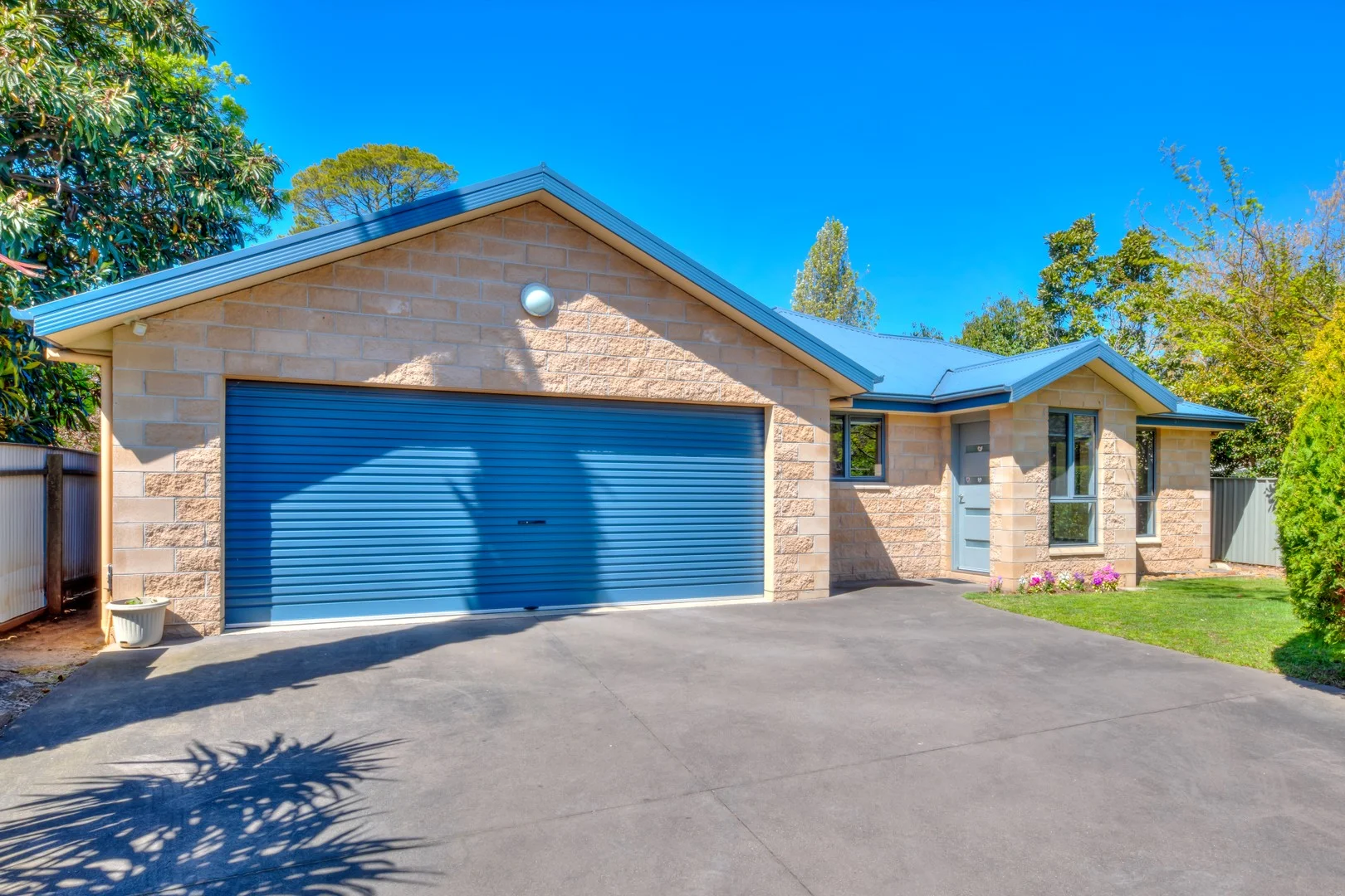 Additional image 2 of 2/18 Thompson Street, Bright VIC 3741