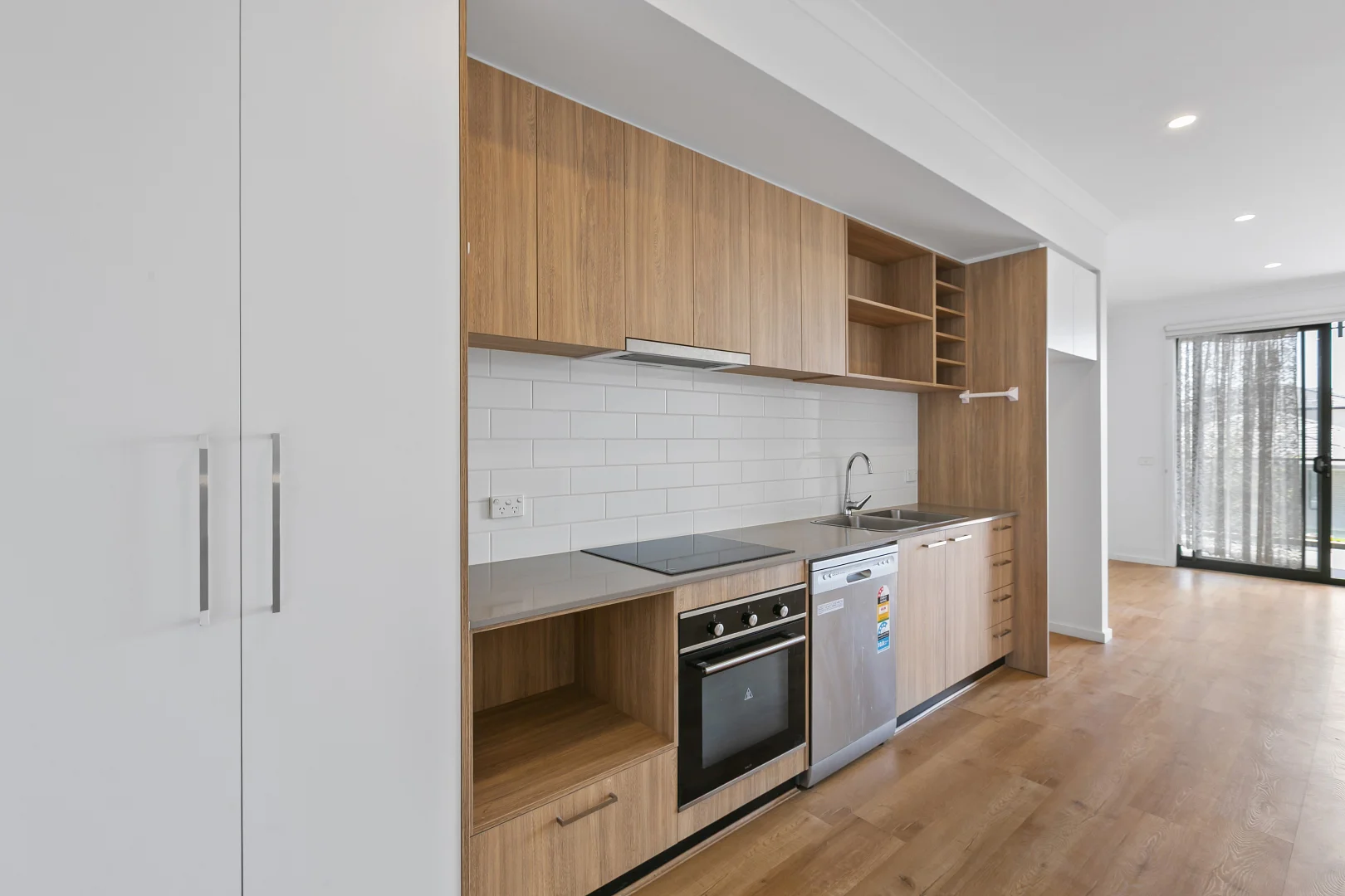 Additional image 3 of 9B Kanangra Terrace, Wollert VIC 3750