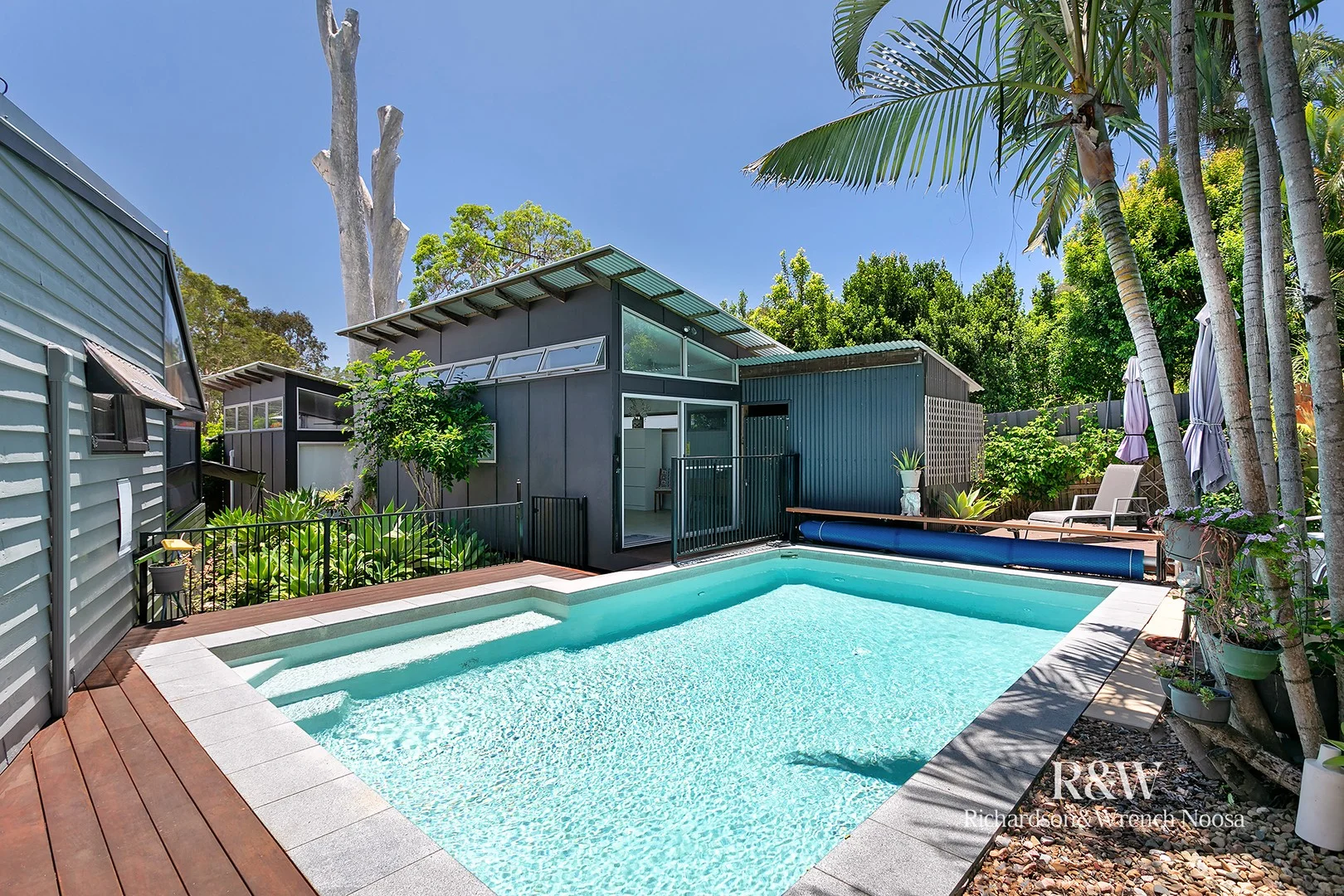 25 Sleepy Hollow Drive, Noosa Heads QLD 4567
