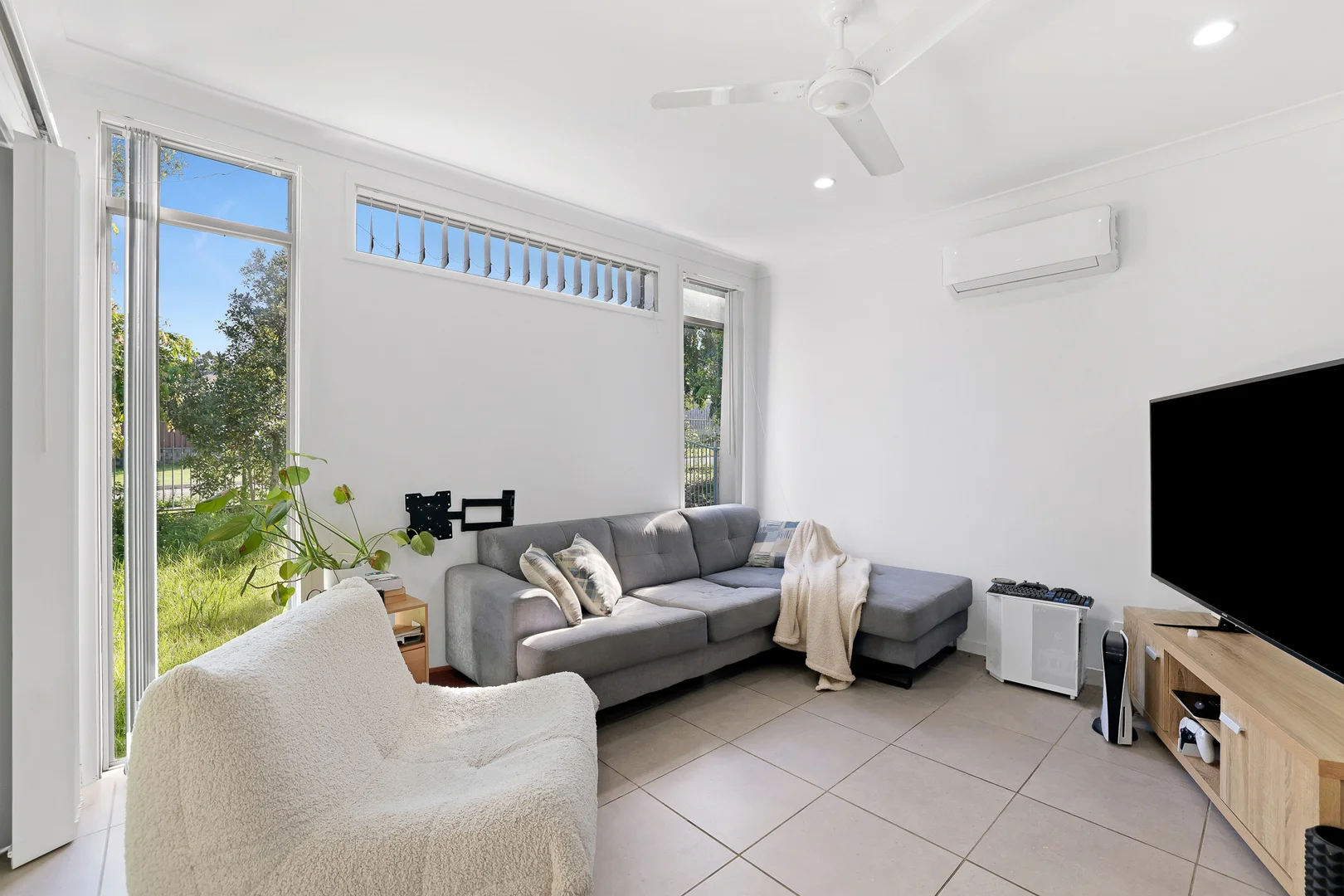 Additional image 7 of 5/16 Sapphire Place, Elanora QLD 4221