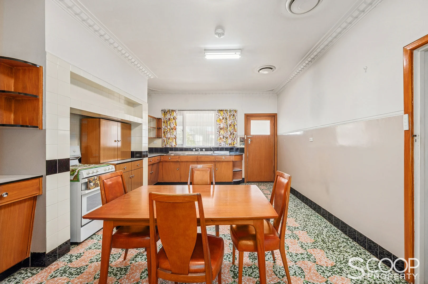 Additional image 10 of 254 South Street, White Gum Valley WA 6162